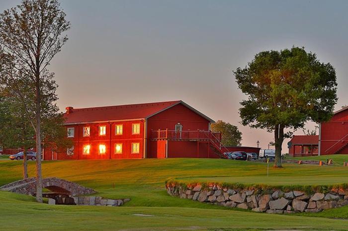 Ombergs Golf Resort Ödeshög Dış mekan fotoğraf